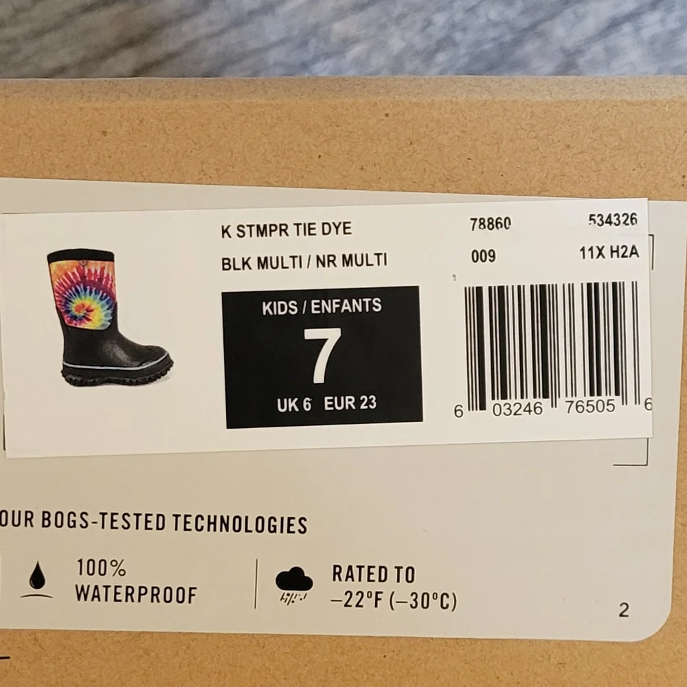 Bogs Classic Stomper Rainbow Tie Dye Winter Boots Neoprene Gorpcore Psychedelic